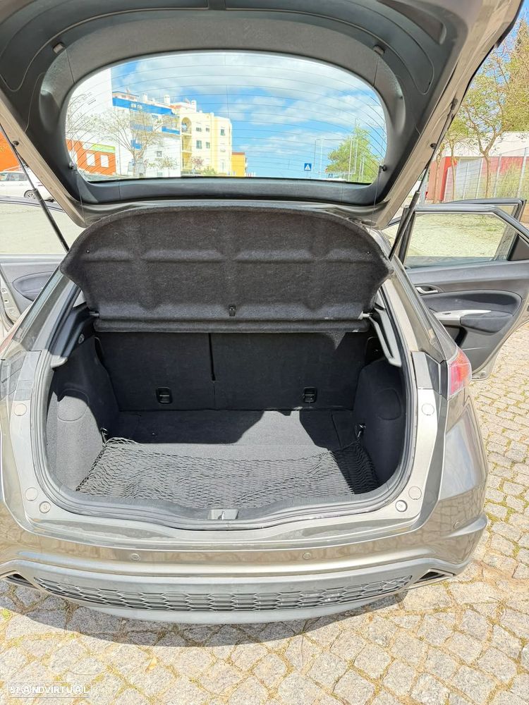 Honda Civic 1.8 Executive - 5