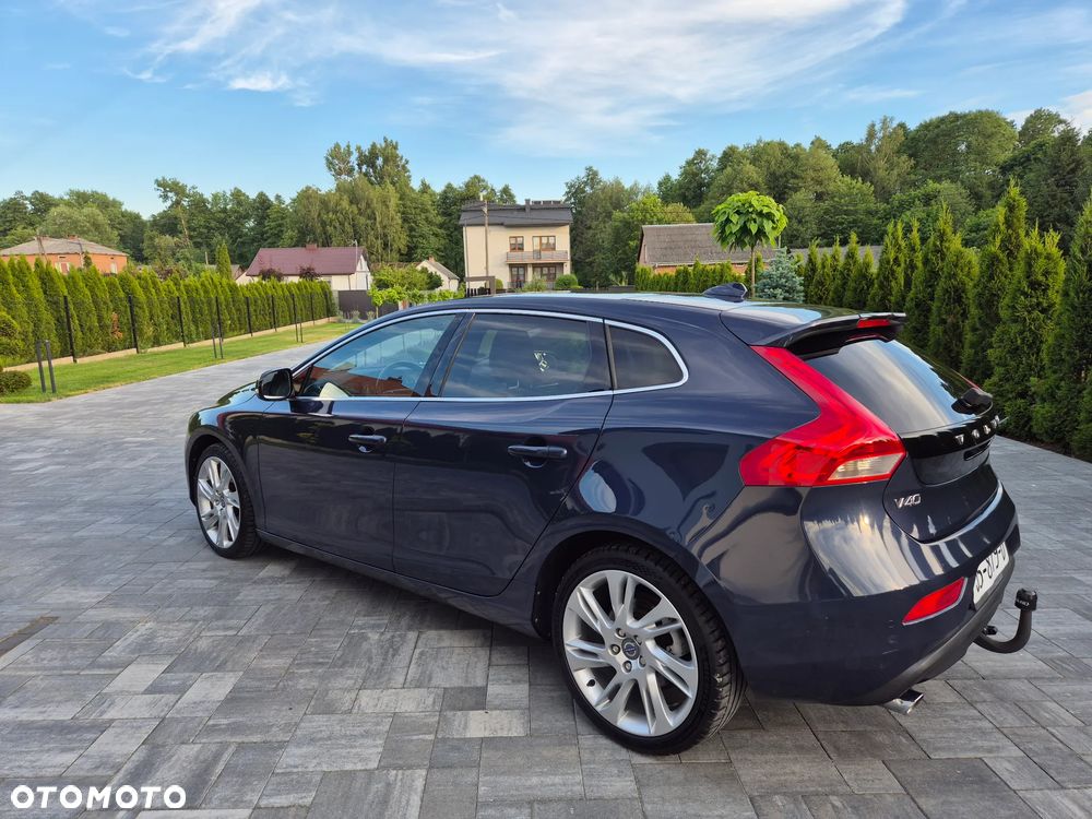 Volvo V40 - 4