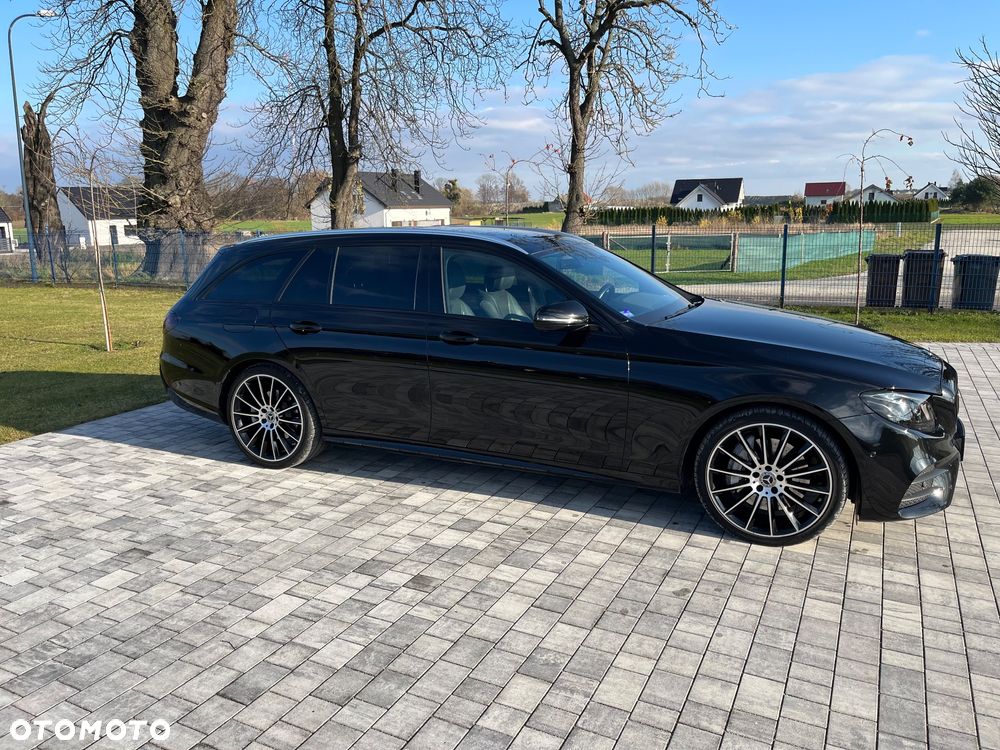 Mercedes-Benz Klasa E 400 d 4Matic 9G-TRONIC AMG Line - 3