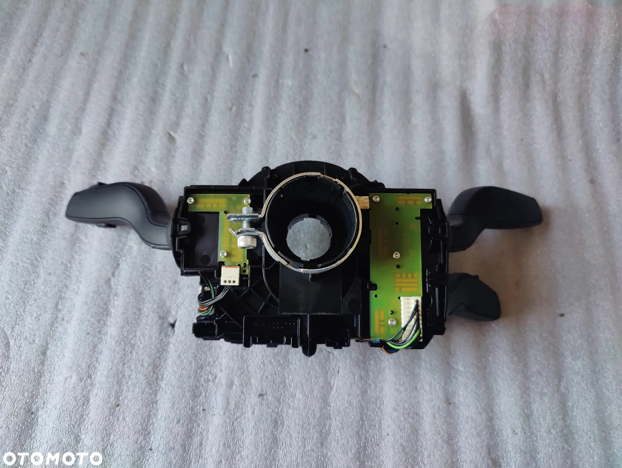 MANETKA MANETKI KIERUNKOWSKAZÓW TAŚMA AIRBAG AUDI Q5 8R 4G8953502AL - 3