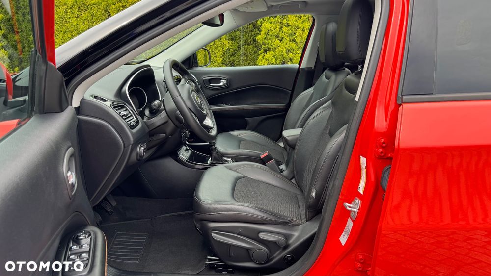 Jeep Compass 1.4 TMair Limited FWD S&S - 29