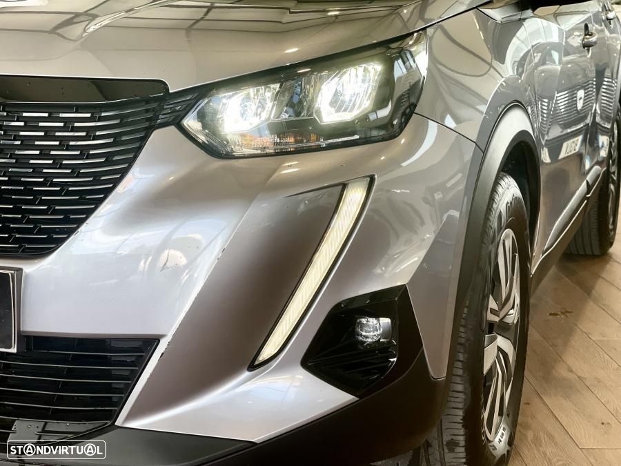 Peugeot 2008 1.2 PureTech Active Pack - 6