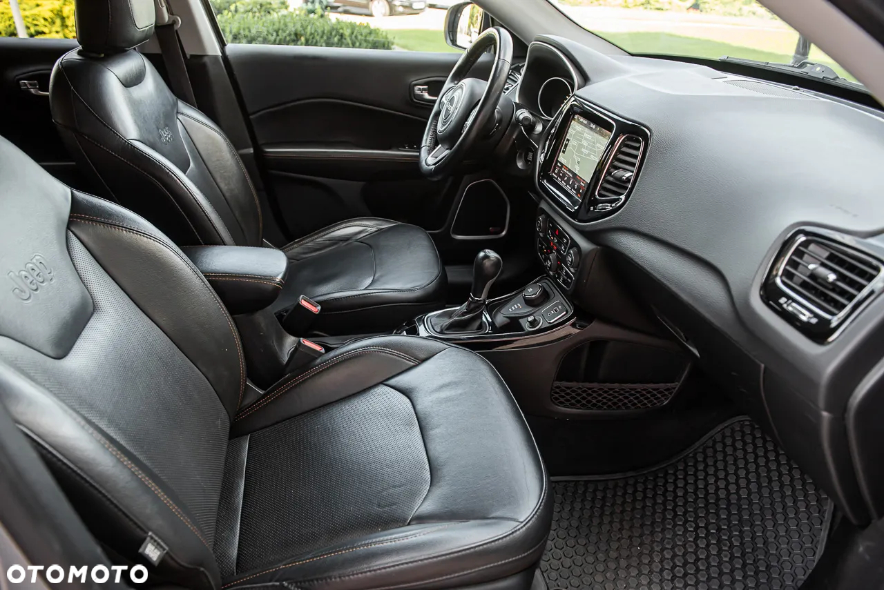 Jeep Compass 1.4 TMair Limited 4WD S&S - 35