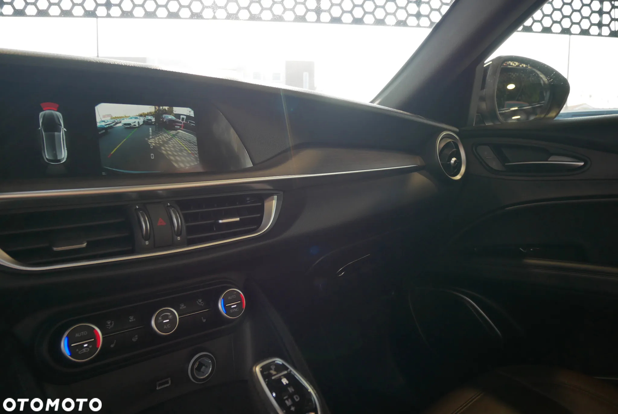 Alfa Romeo Stelvio 2.0 Turbo 16V AT8-Q4 Executive - 26