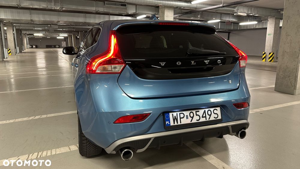 Volvo V40 D4 Drive-E R-Design Summum - 31