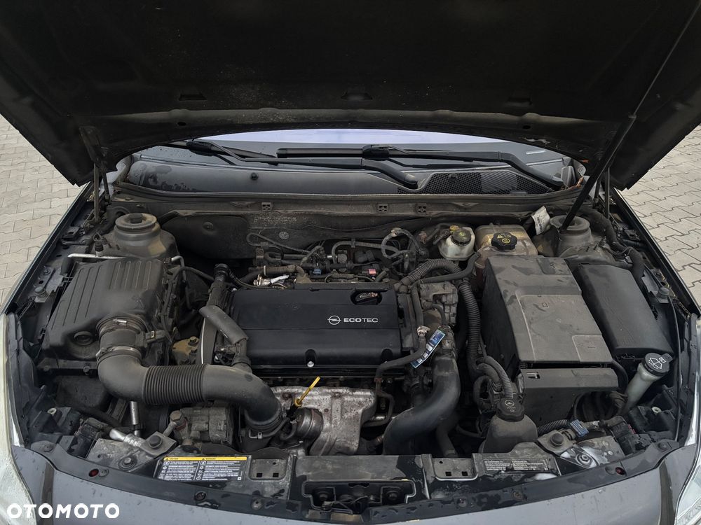 Opel Insignia - 16