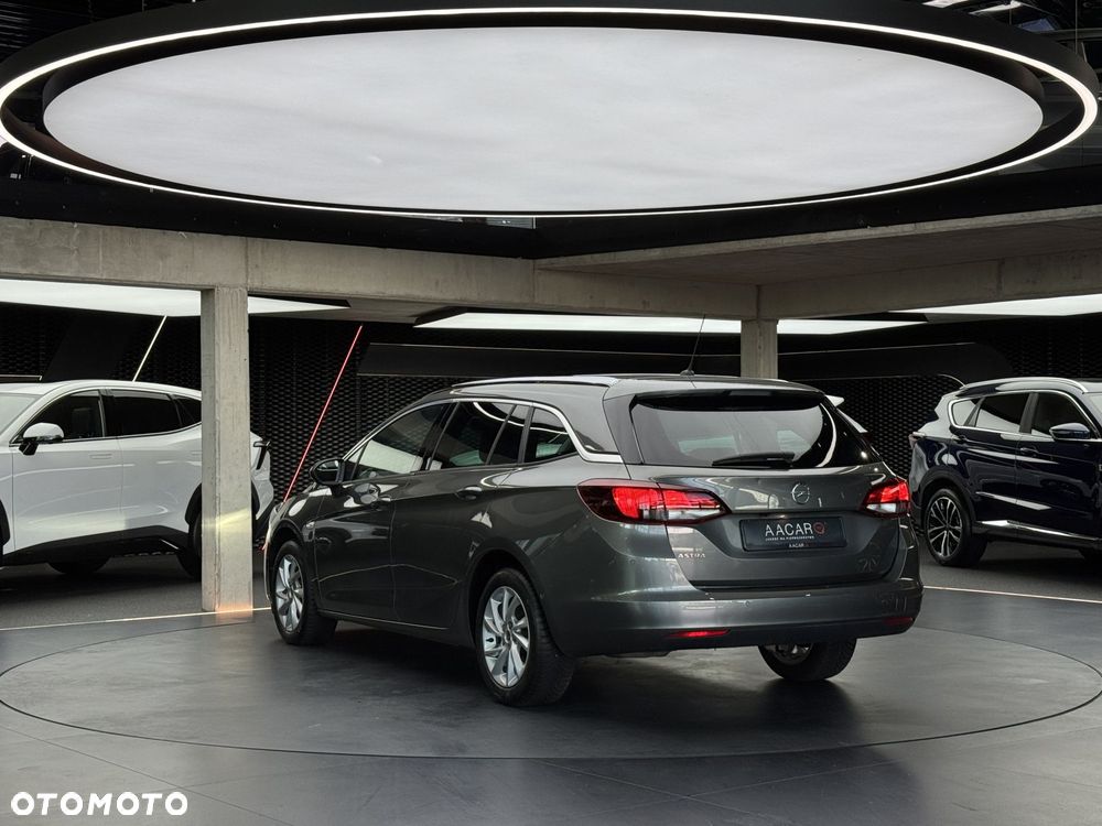 Opel Astra - 4