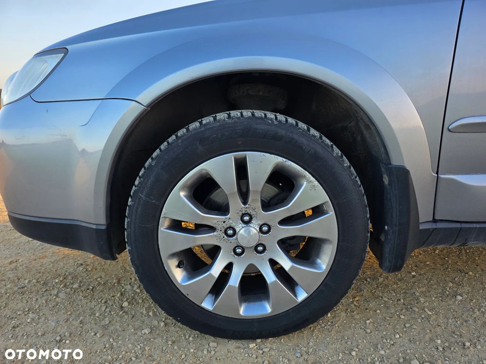 Subaru Outback - 10