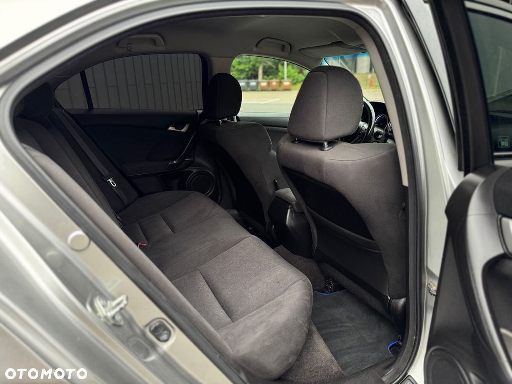 Honda Accord 2.0 Elegance - 15