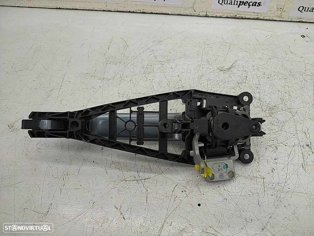 Puxador Frente Esquerdo Opel Corsa D (S07) - 2