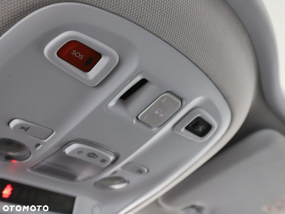 Peugeot 308 1.2 PureTech Allure S&S - 37