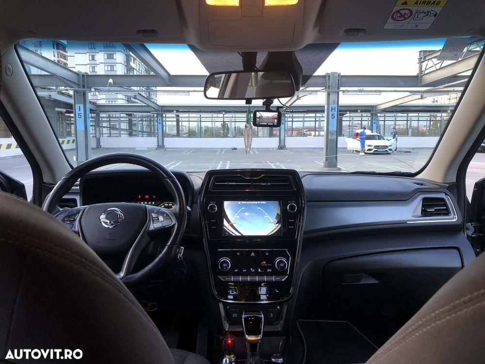 SsangYong Tivoli 1.5 T-GDi 2WD Automatik Amber - 9