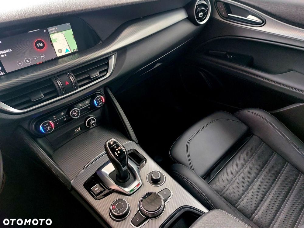Alfa Romeo Stelvio 2.0 Turbo Veloce Q4 - 20