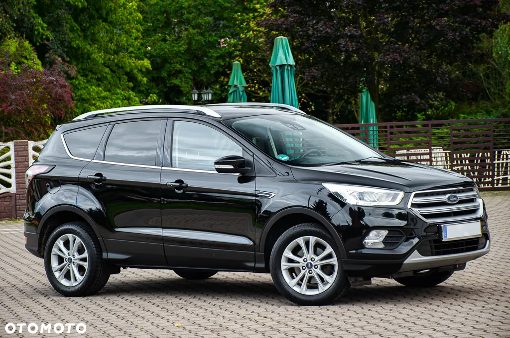 Ford Kuga 1.5 EcoBoost TITANIUM - 40