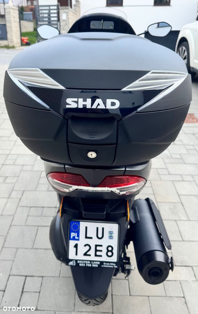 Suzuki Burgman - 35