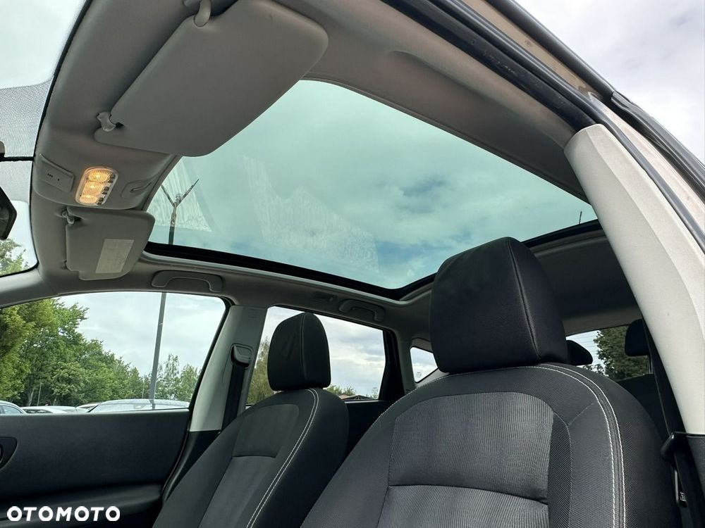 Nissan Qashqai - 13