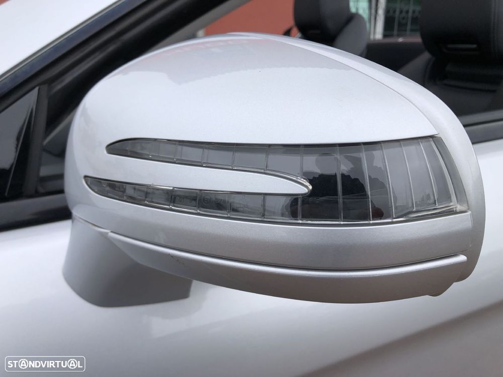 Mercedes-Benz SL 350 - 26