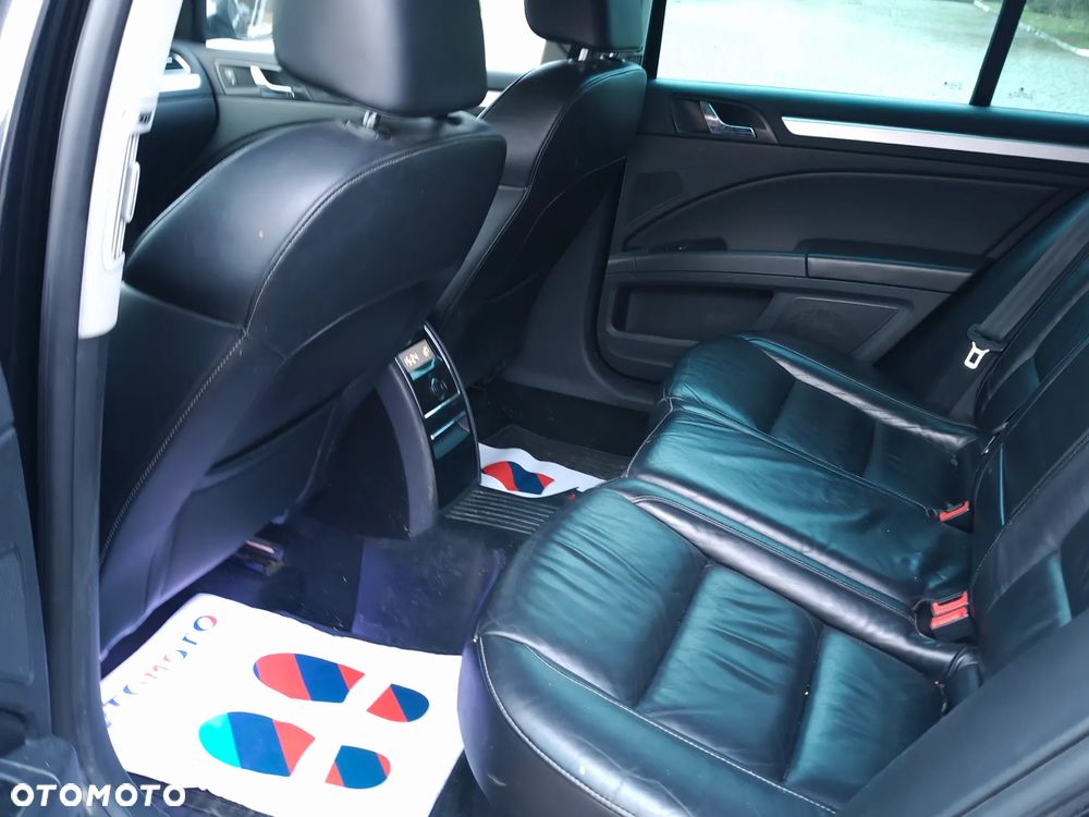 Skoda Superb 2.0 TDI Exclusive - 11