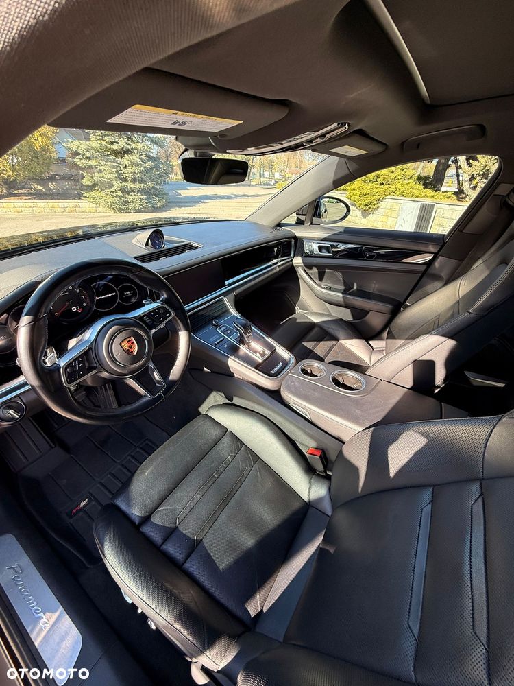 Porsche Panamera - 9