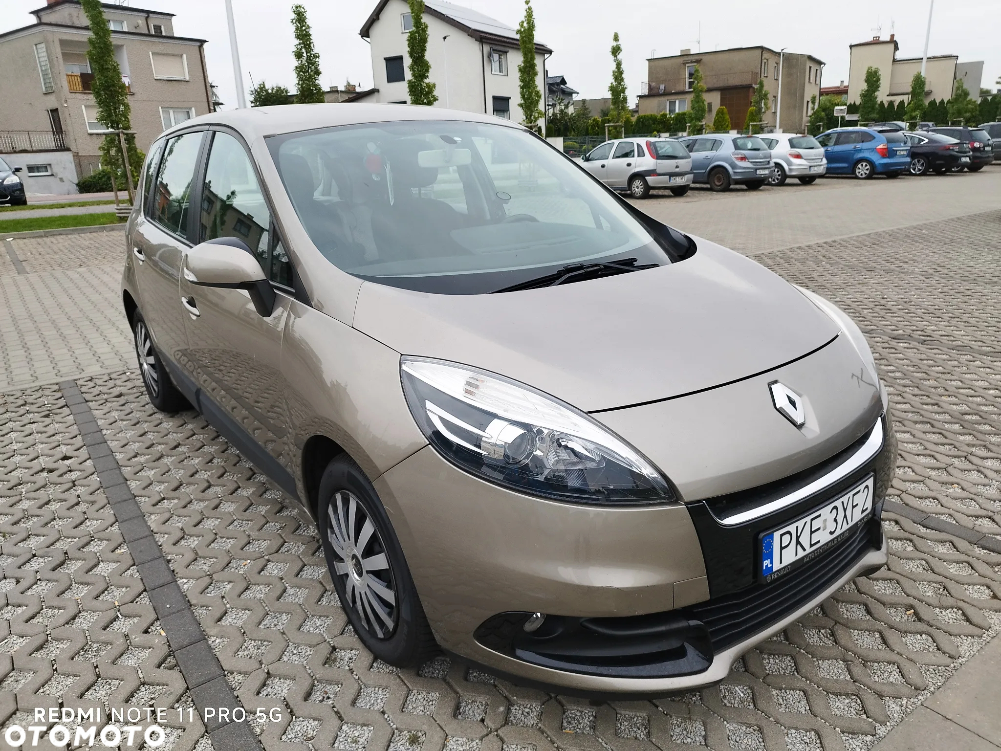 Renault Scenic ENERGY dCi 110 EXPERIENCE - 11
