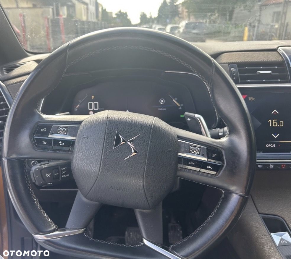 DS Automobiles DS 7 Crossback - 11