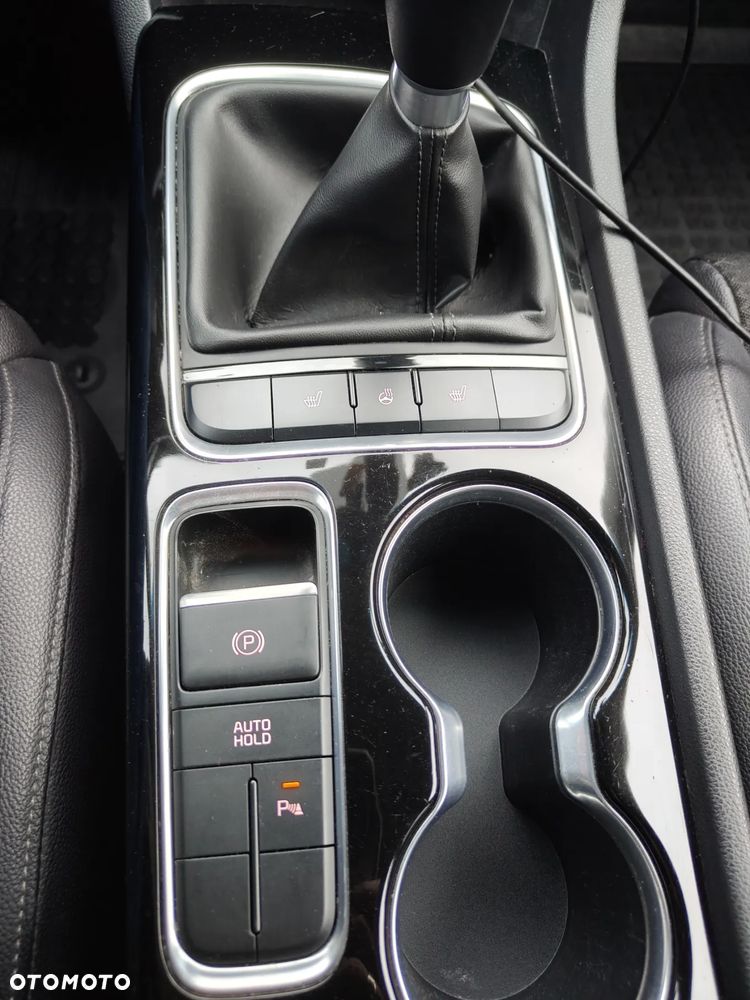 Kia Optima - 23