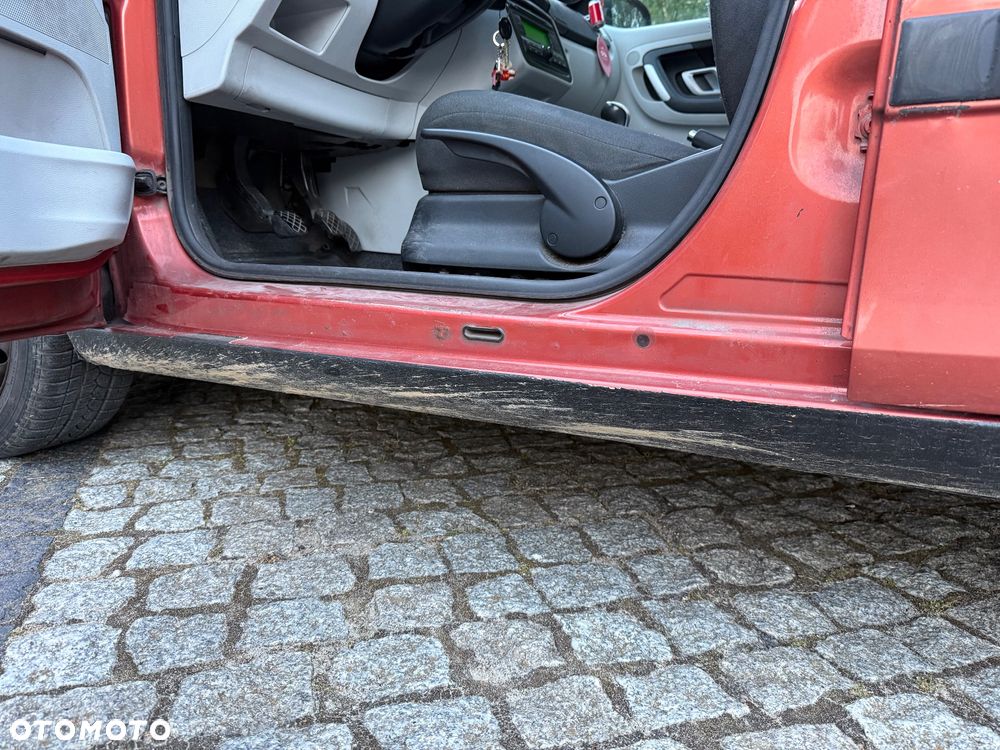 Skoda Fabia 1.4 16V Ambiente - 9