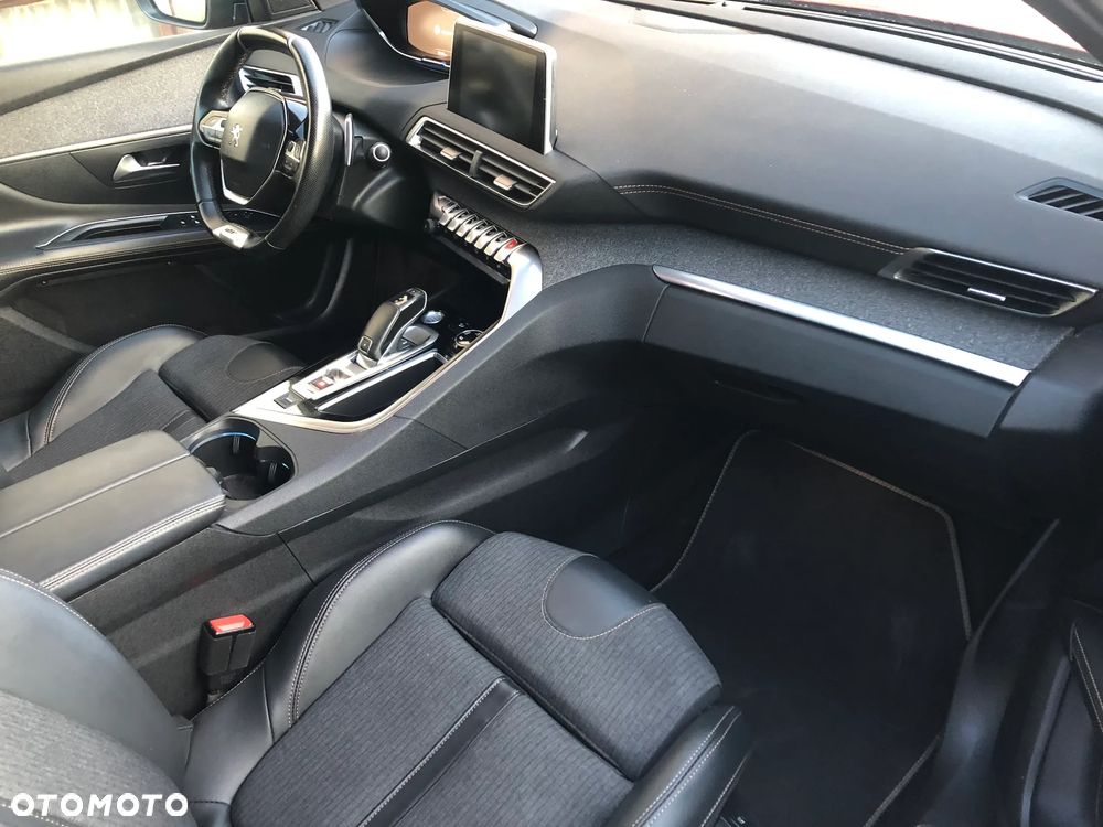 Peugeot 3008 PureTech 180 Stop & Start GPF EAT8 GT - 11