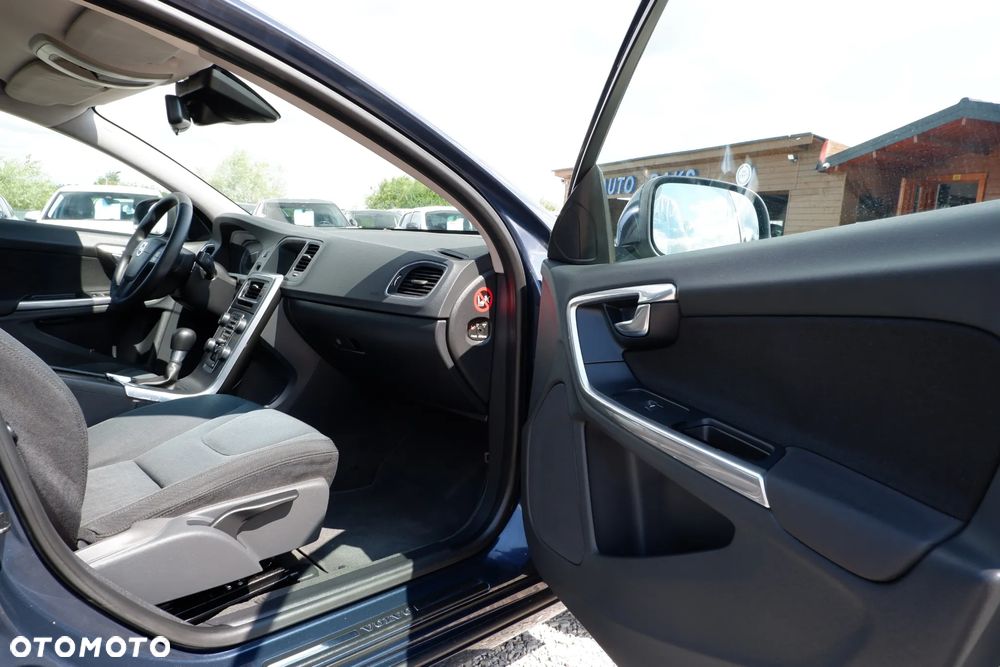 Volvo S60 2.0T Kinetic - 3