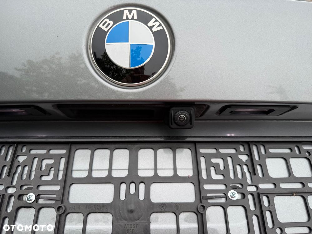 BMW Seria 3 318d Edition Luxury Line Purity - 16