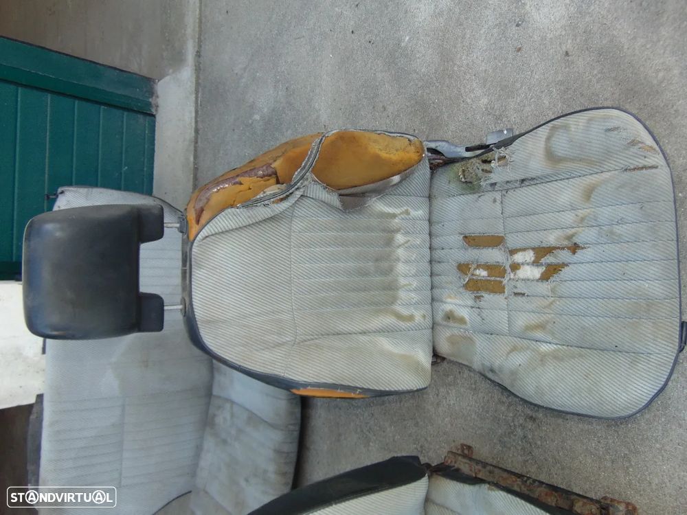 Toyota Starlet EP 70 bancos - 2