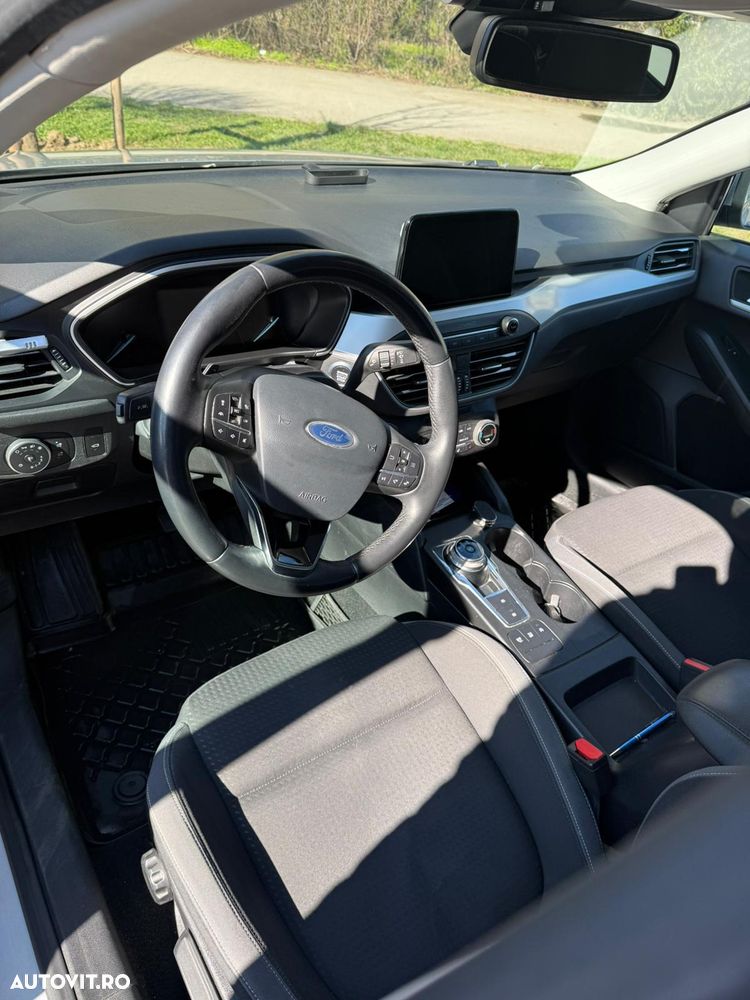 Ford Focus - 6