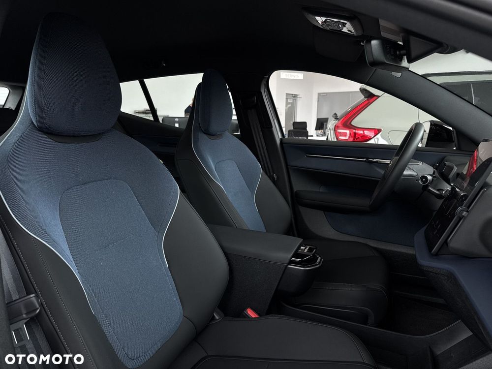 Volvo EX30 - 16