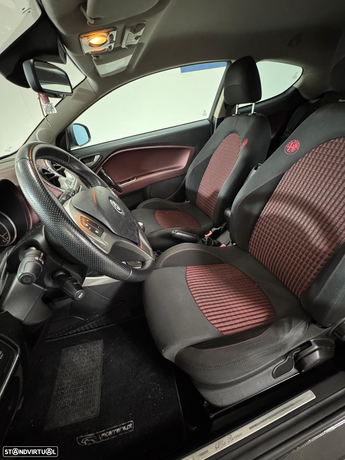 Alfa Romeo MiTo 1.6 JTDM - 11