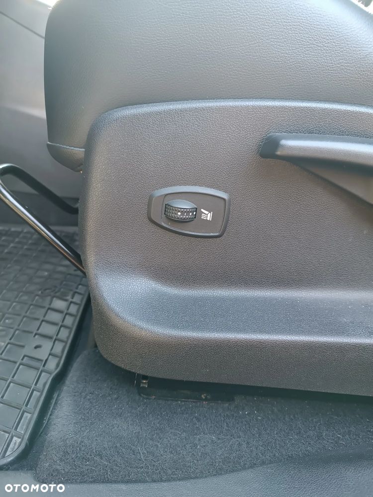 Renault Scenic - 11