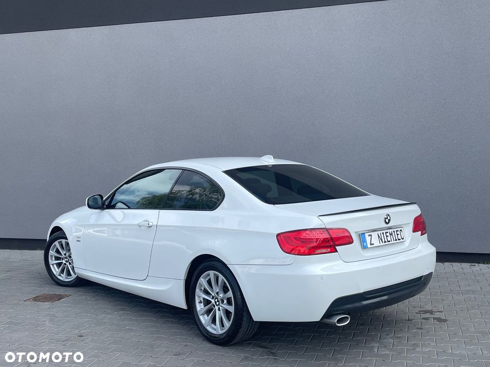 BMW Seria 3 - 12