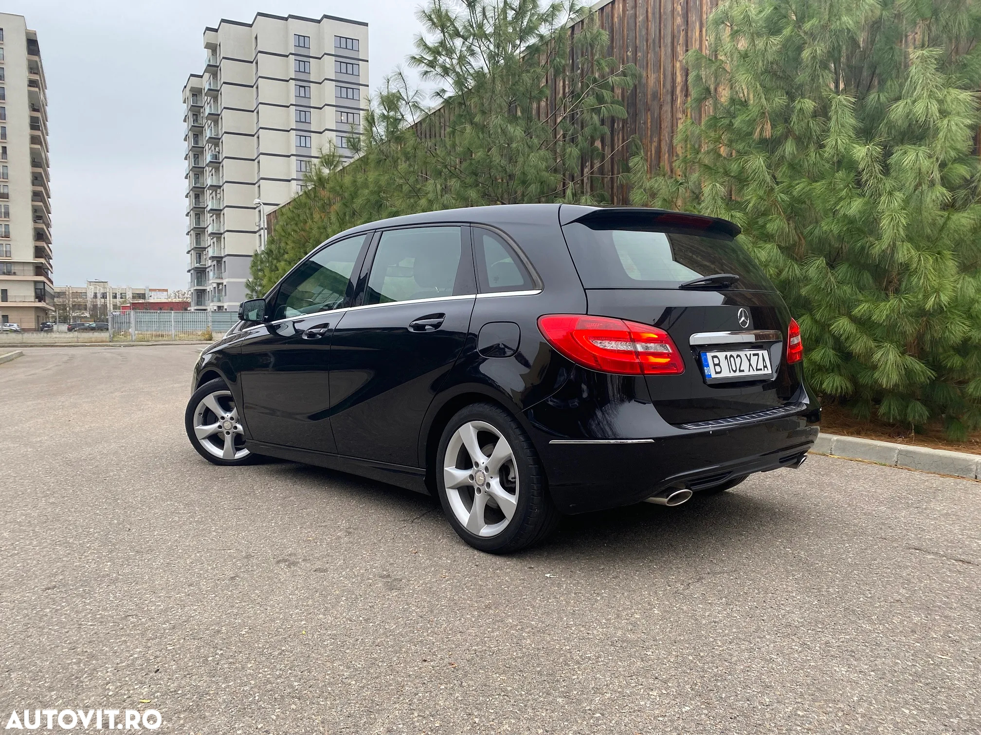 Mercedes-Benz B 180 CDI (BlueEFFICIENCY) 7G-DCT - 2