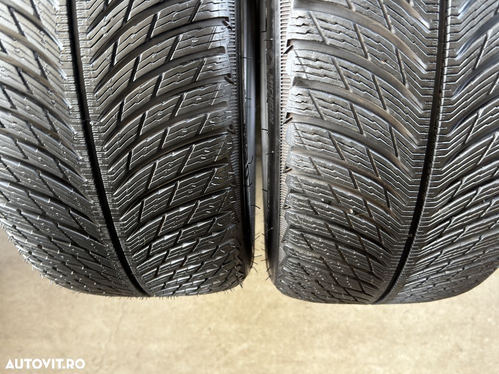 Vând 2 anvelope 225/40/19 michelin de iarnă noi - 2