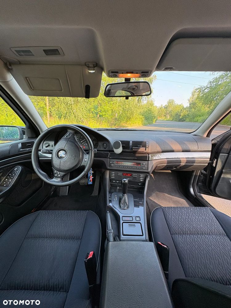 BMW Seria 5 - 10