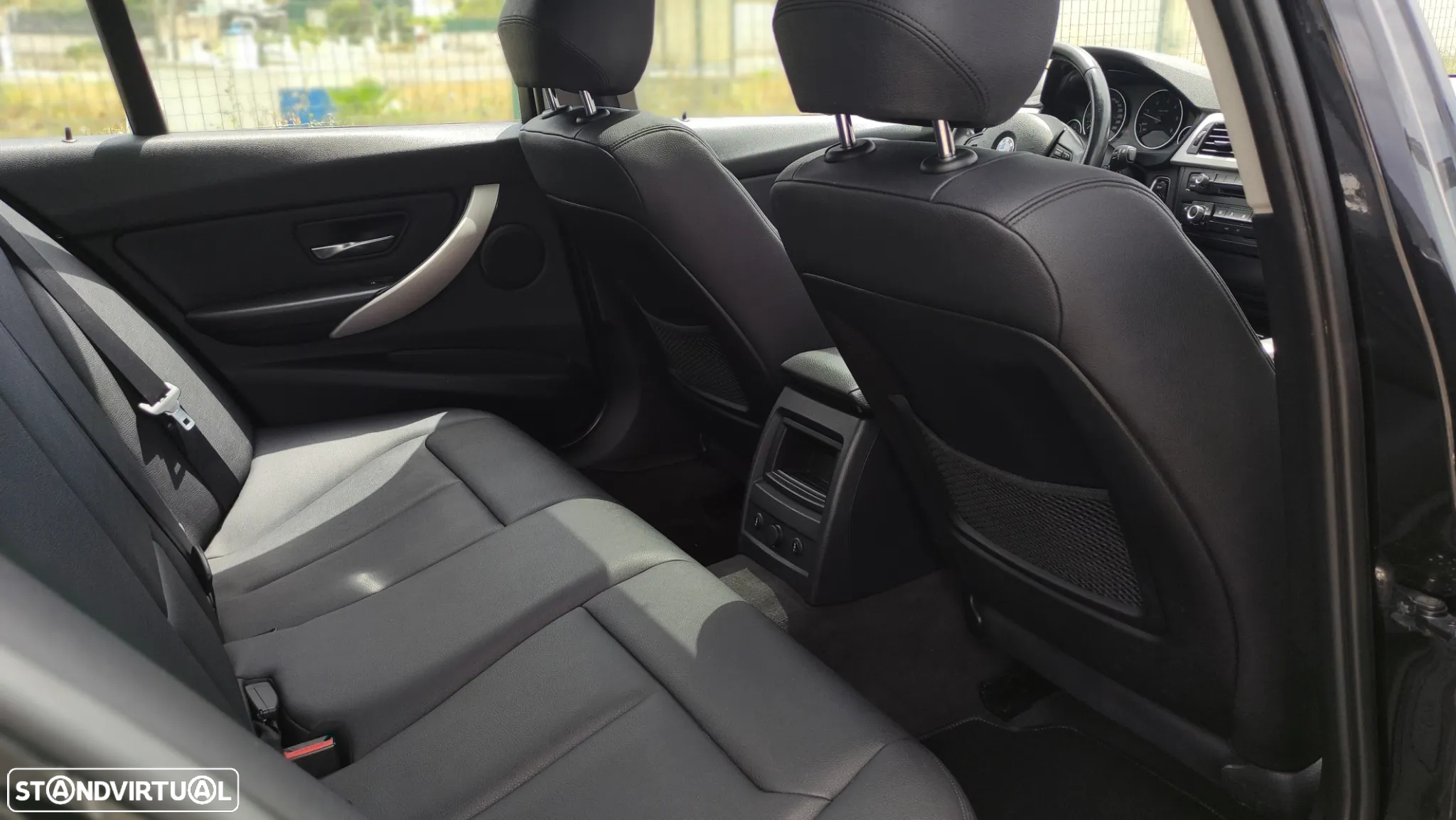 BMW 320 d Efficient Dynamic Edition Sport-Aut. - 16