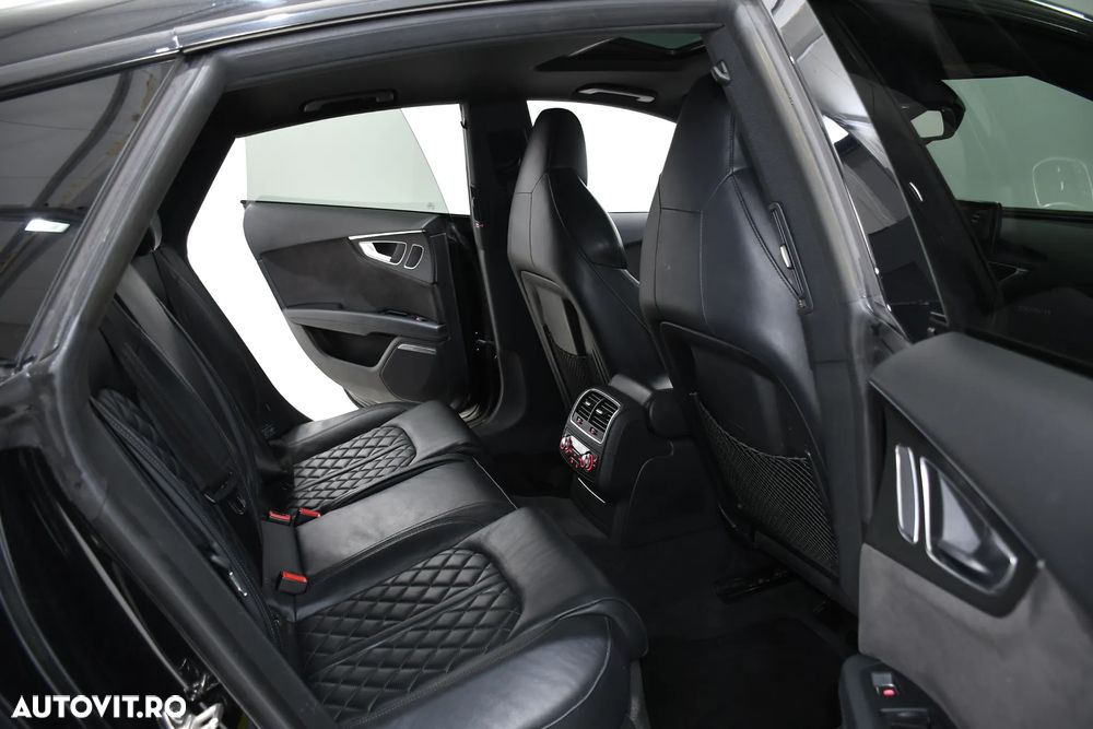 Audi A7 - 12