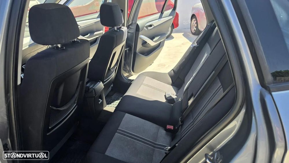BMW X1 - 13