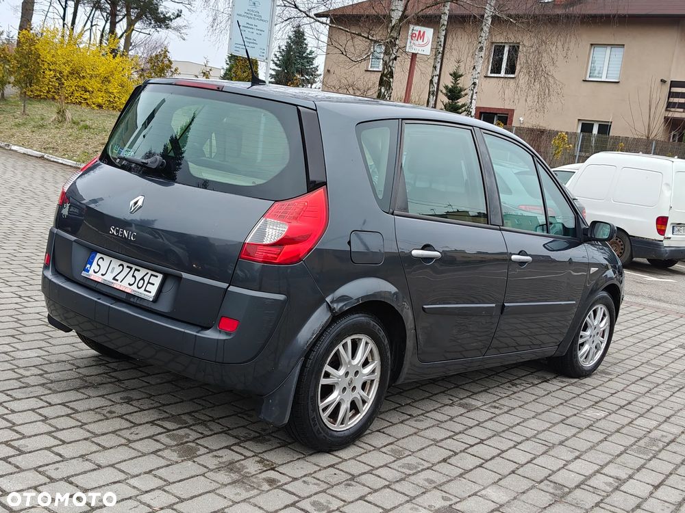 Renault Scenic 1.9 dCi Expression - 11