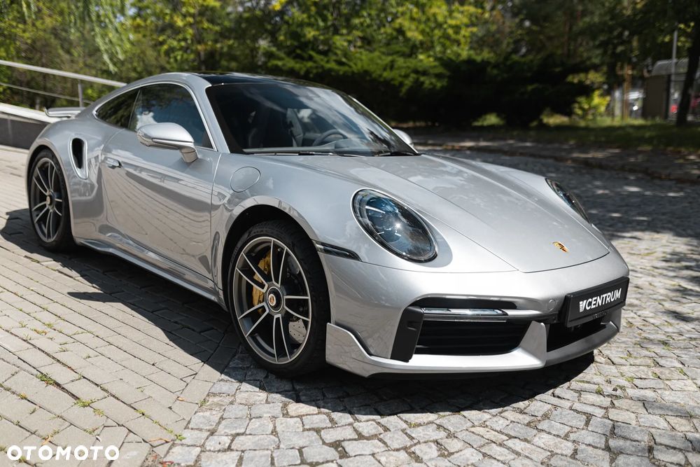 Porsche 911 Turbo S - 6