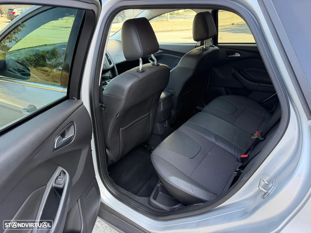 Ford Focus SW 1.6 TDCi Titanium Best - 6