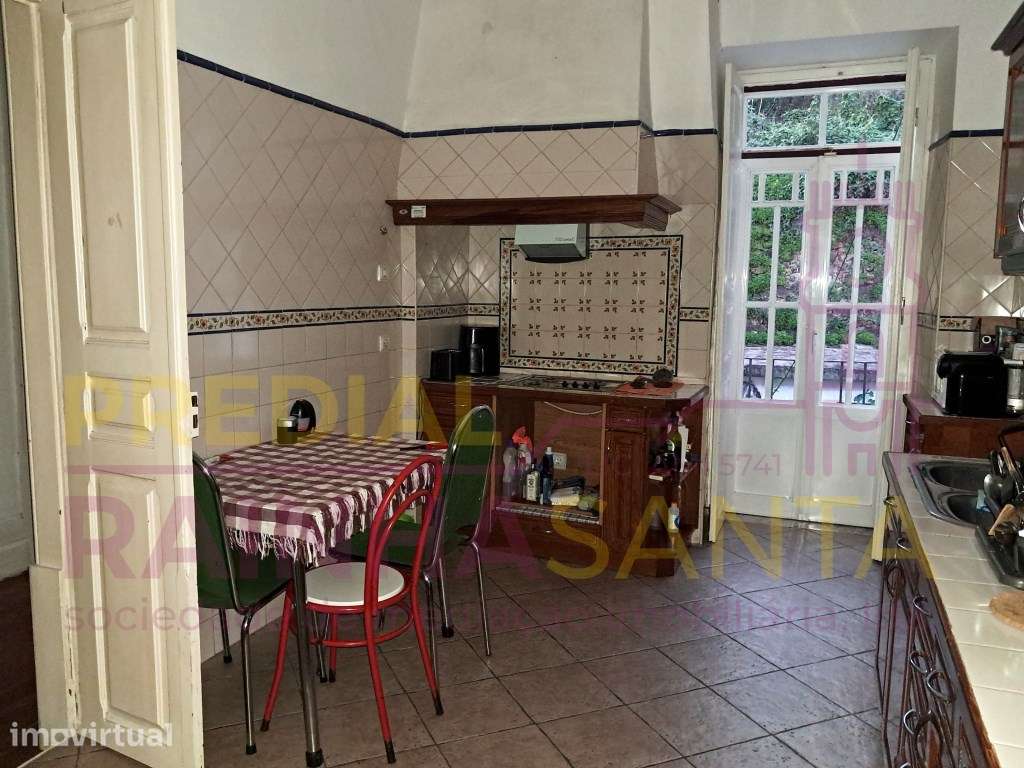 Apartamento T4 com anexo, quintal e sótão - Santa Clara (Coimbra) - Grande imagem: 5/34