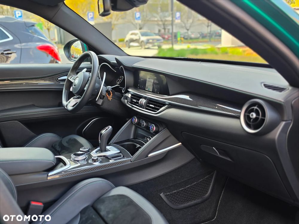 Alfa Romeo Stelvio 2.9 V6 Bi-Turbo Quadrifoglio Q4 - 7