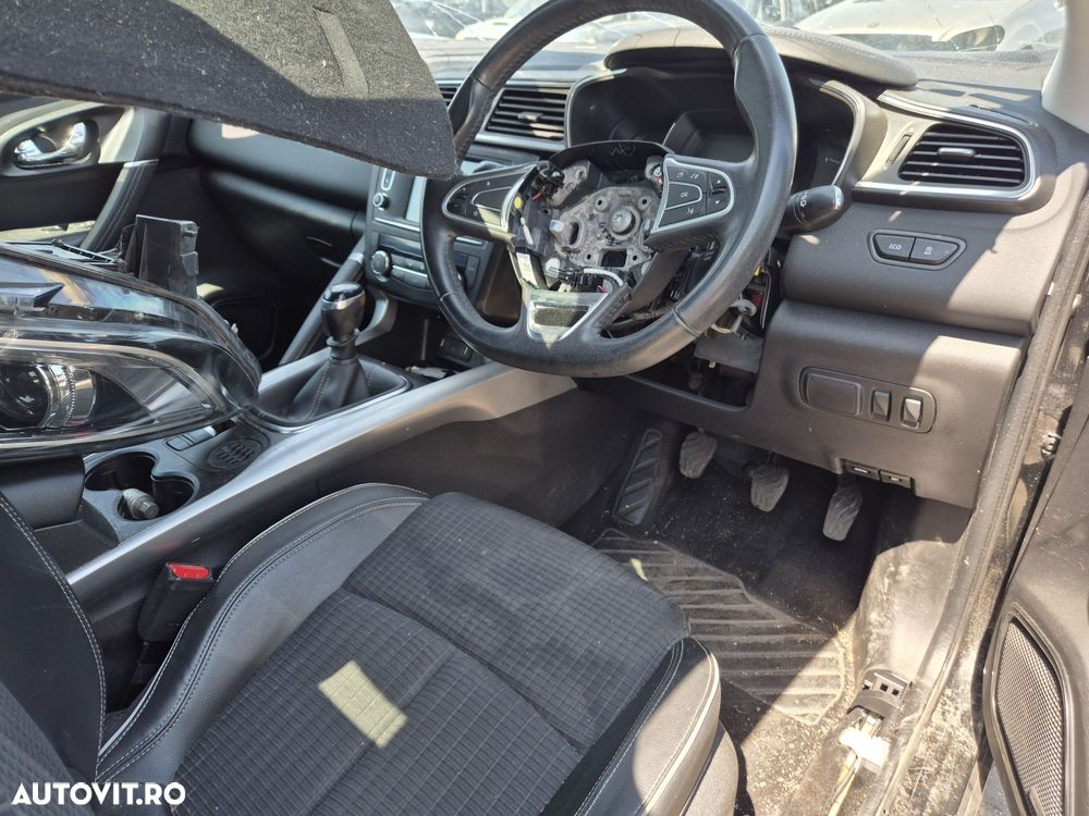 Dezmembram Renault Kadjar 2016 1.6dci R9M - 4