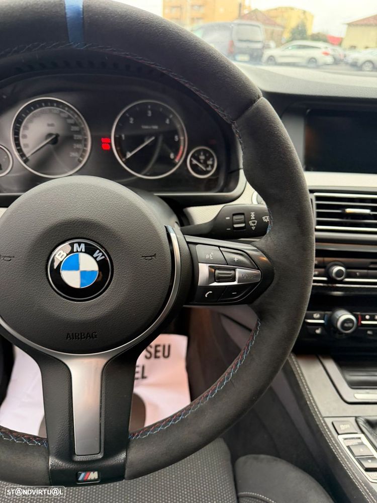 BMW 525 d Pack M - 34