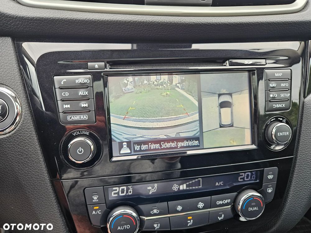 Nissan Qashqai 1.2 DIG-T N-Connecta EU6 - 23
